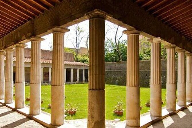 Villa Oplontis & Stabiae: discover the Hidden Treasures with your Archaeologist - Meeting at Scavi di Oplontis: Start Point and Easy First Steps