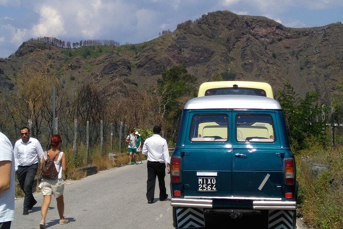 Vintage Van Experience: Tour and Transfer to Mt. Vesuvius - Timing breakdown: why 3.5 hours can feel just right